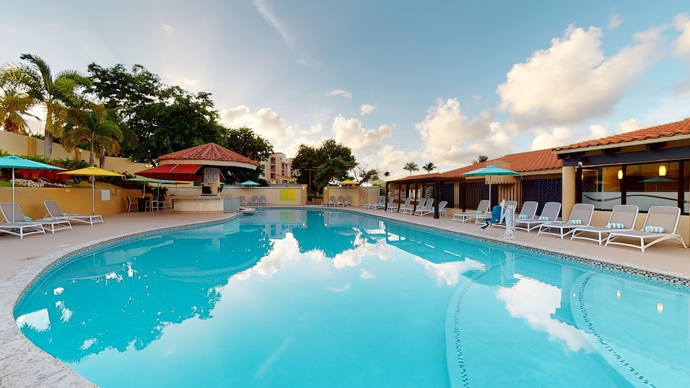Hotel Park Royal Homestay Club Cala Puerto Rico - Image 1