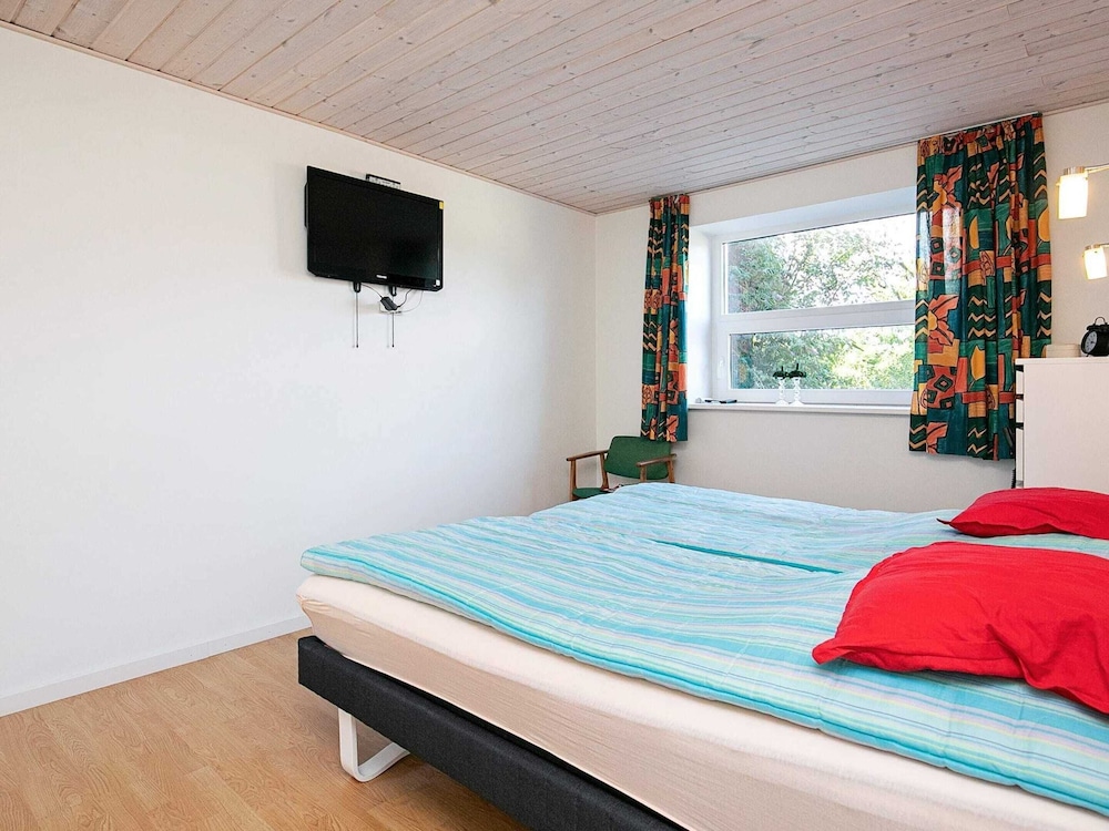 9 Person Holiday Home in Saeby view 4