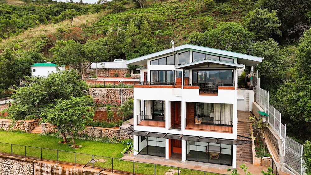 Par-X - Villa Sukoon - 3BHK Valley View
