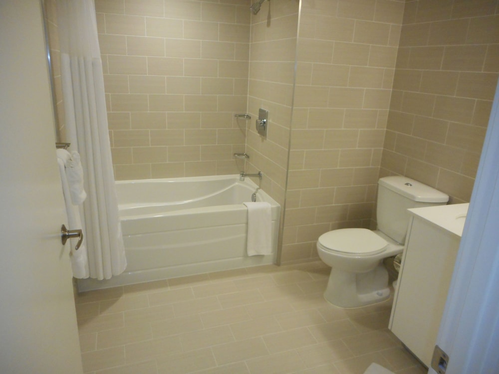 Weichert Suites at City Center