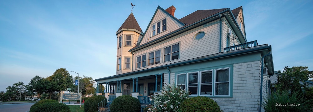 The Inn on Onset Bay view 2