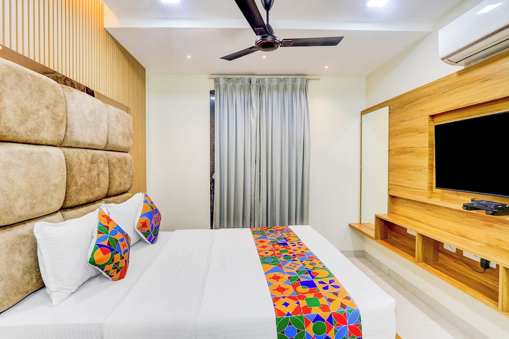 Fabhotel Vishnu Grand