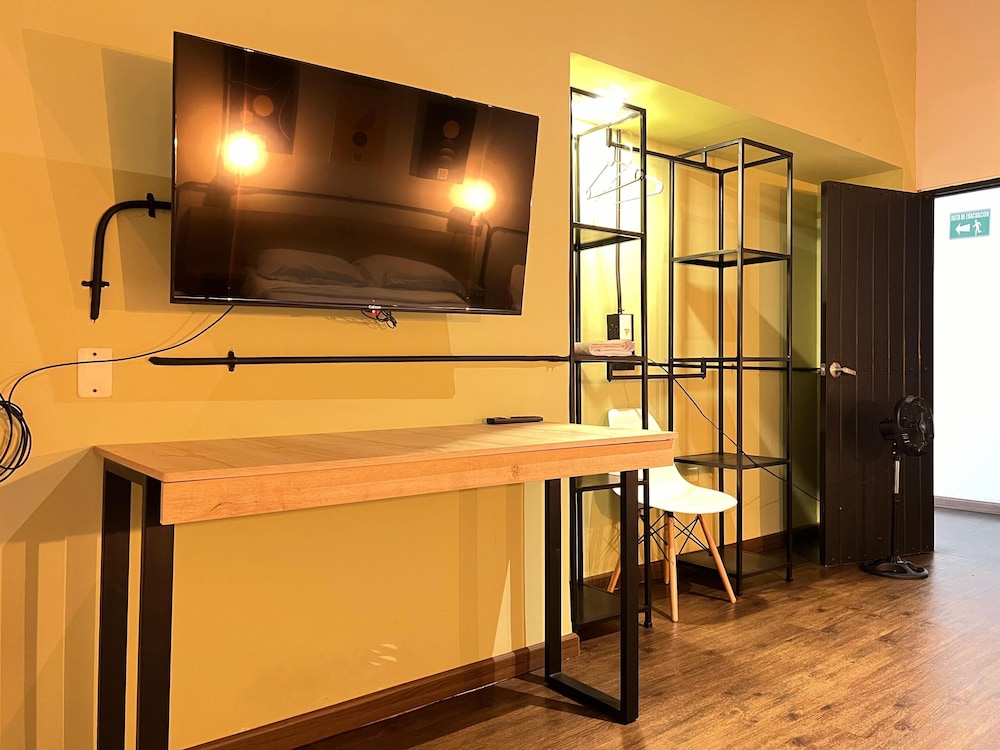 Frontera by Roots Rentals