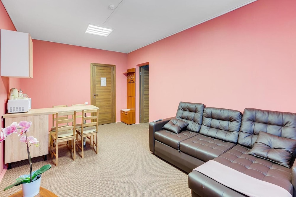 Yasenevo Hostel