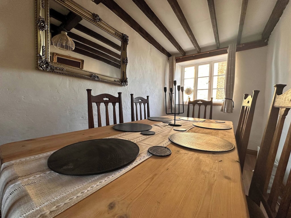 Rustic Cottage in the Countryside