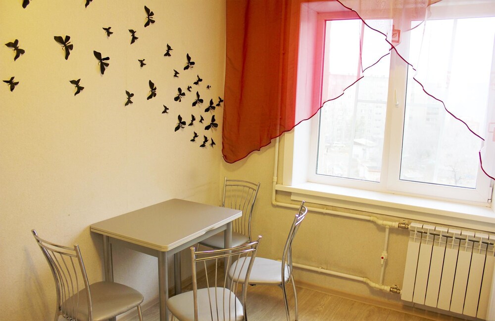 Dobrye Sutki Apartment on Sovetskaya 220 view 4