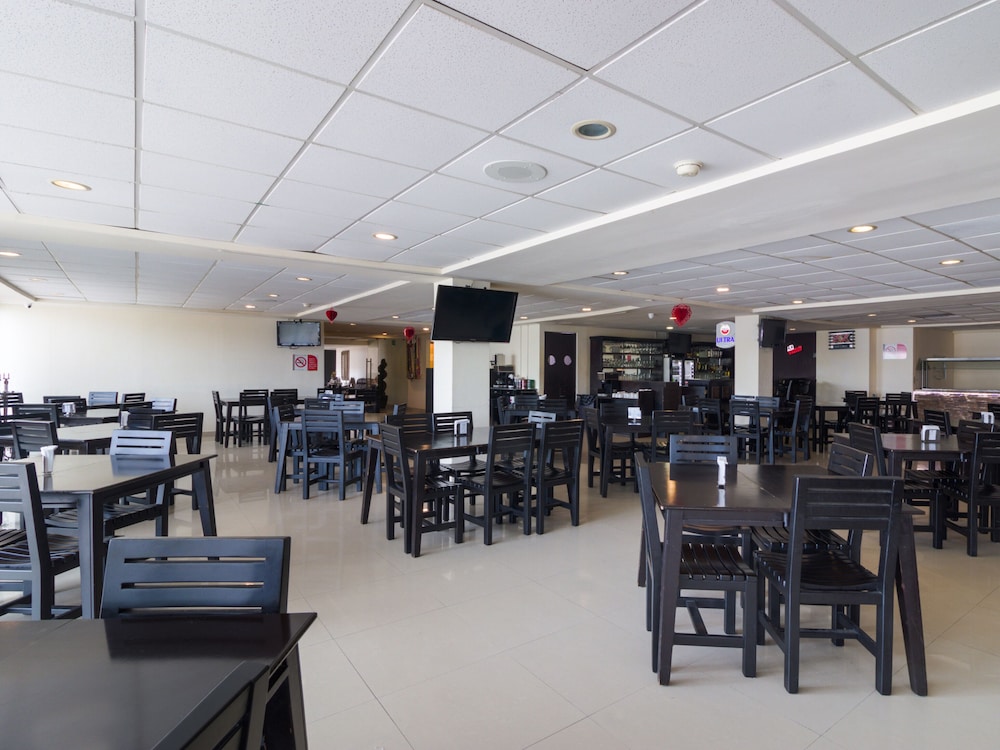 Los Herederos Hotel Piedras Negras - Property Image 11