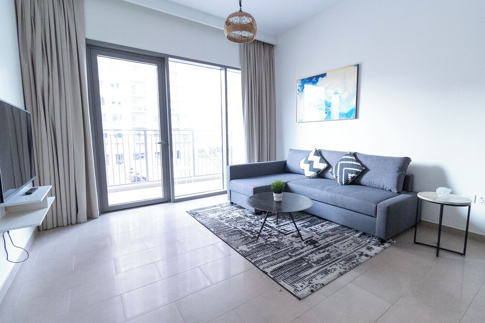 HAPPY SEASON I Park Heights 2 Dubai Hills 1BR