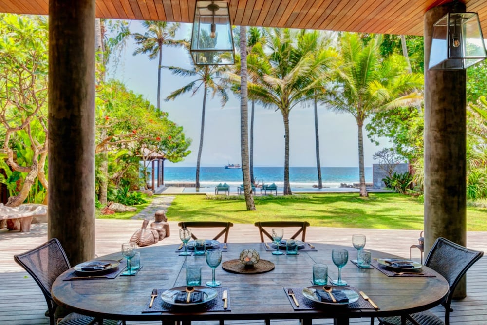 Secluded Beachfront Villa Manis, 5br, Candidasa view 2