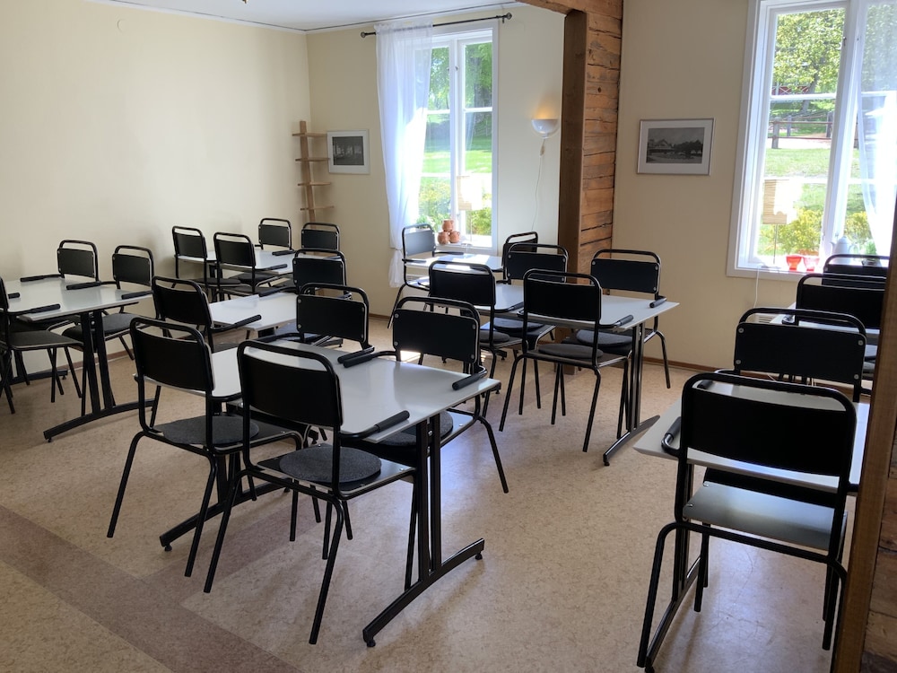 Evedals Vandrarhem - Hostel
