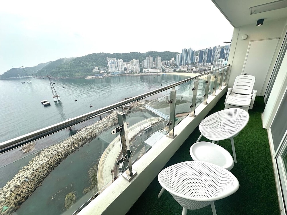THE DECEMBER STAY Busan Ocean Terrace