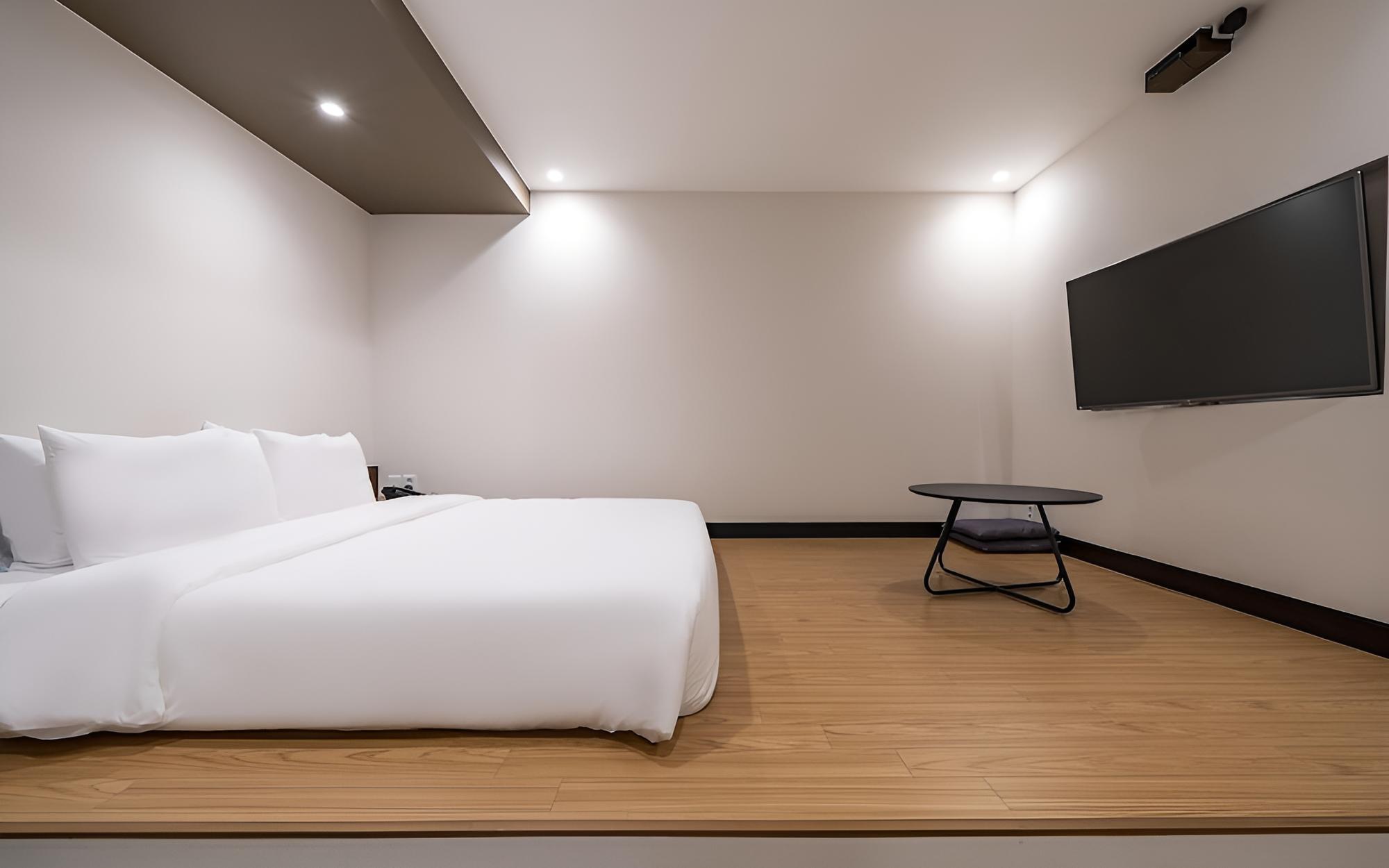 MU Plus Hotel in Yeonsan-dong Busan