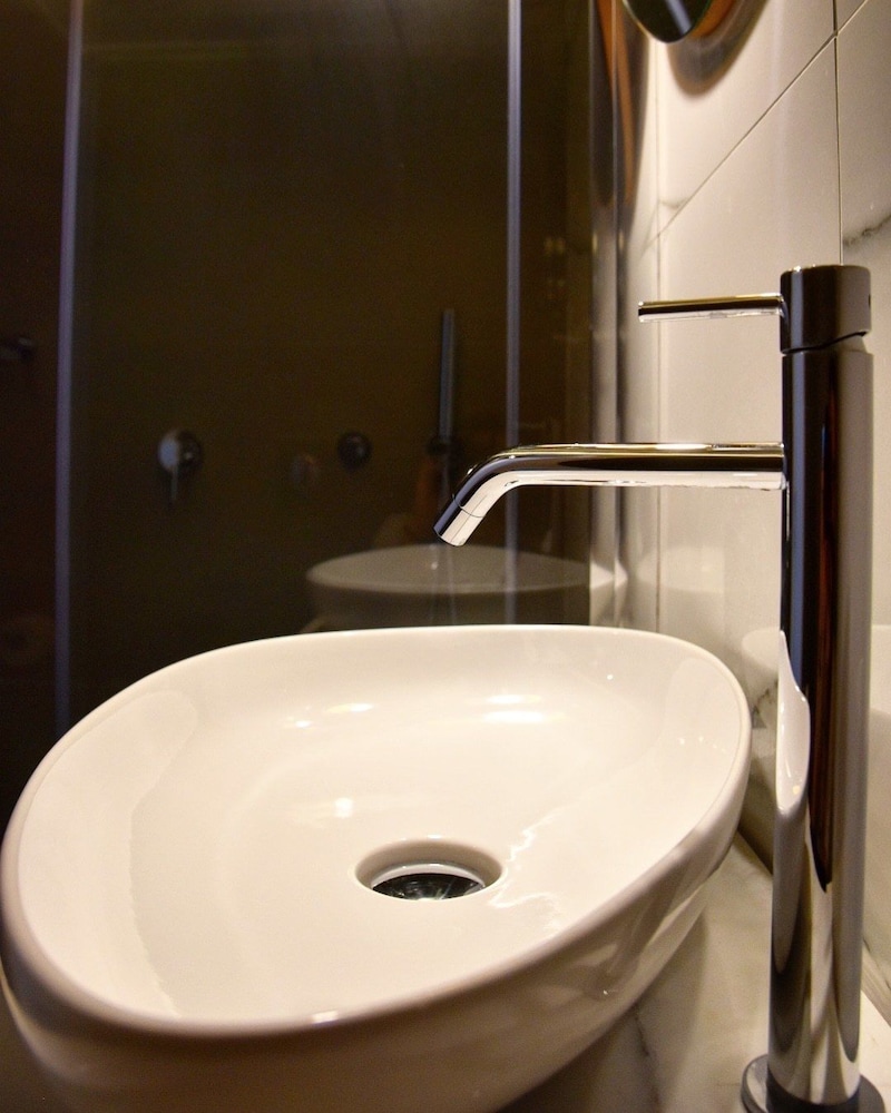 Angelos Design Suites