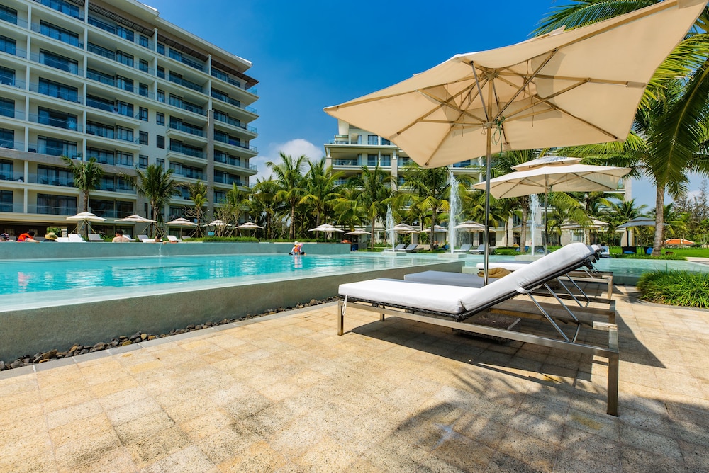 Luxury Apartment in 5 Stars Resort