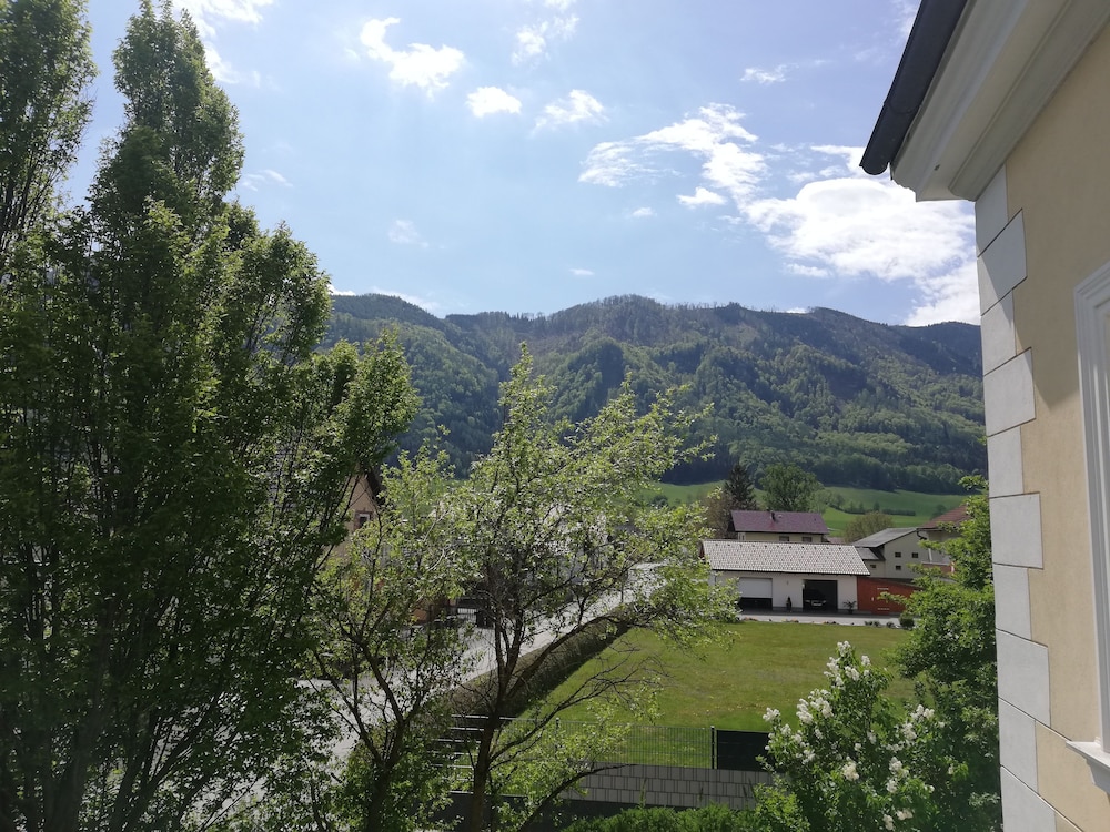 Photo 27