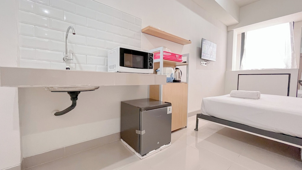 Great Deal Studio (No Kitchen) At Bandaraya - Tallasa City Makassar Apartment