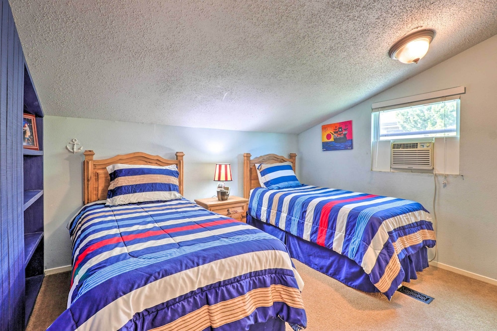 Lakefront Home w/ Point Venture Golf Access! - Property Image 25