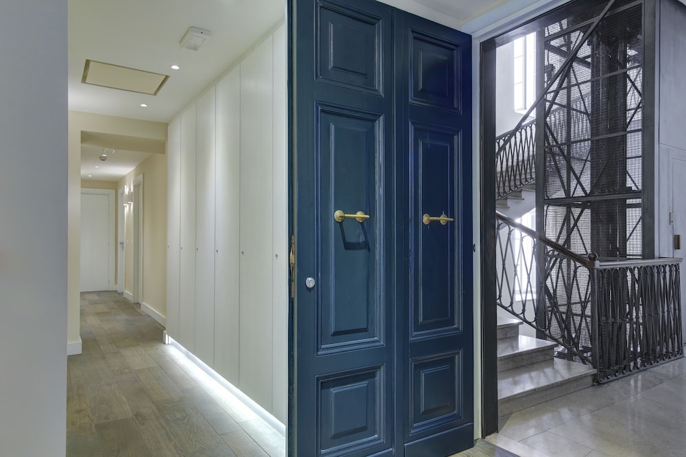 Ecce Roma Suites