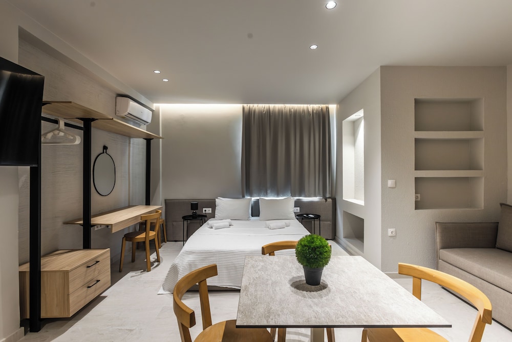 Noima Luxury Suites