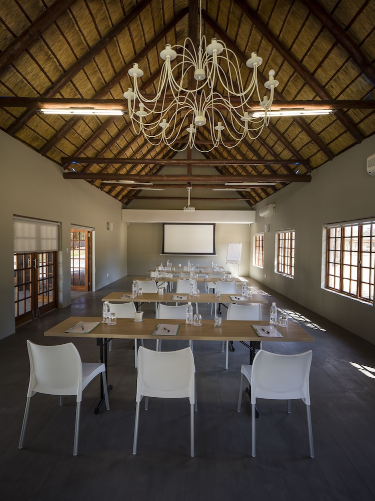 meeting & event spaces