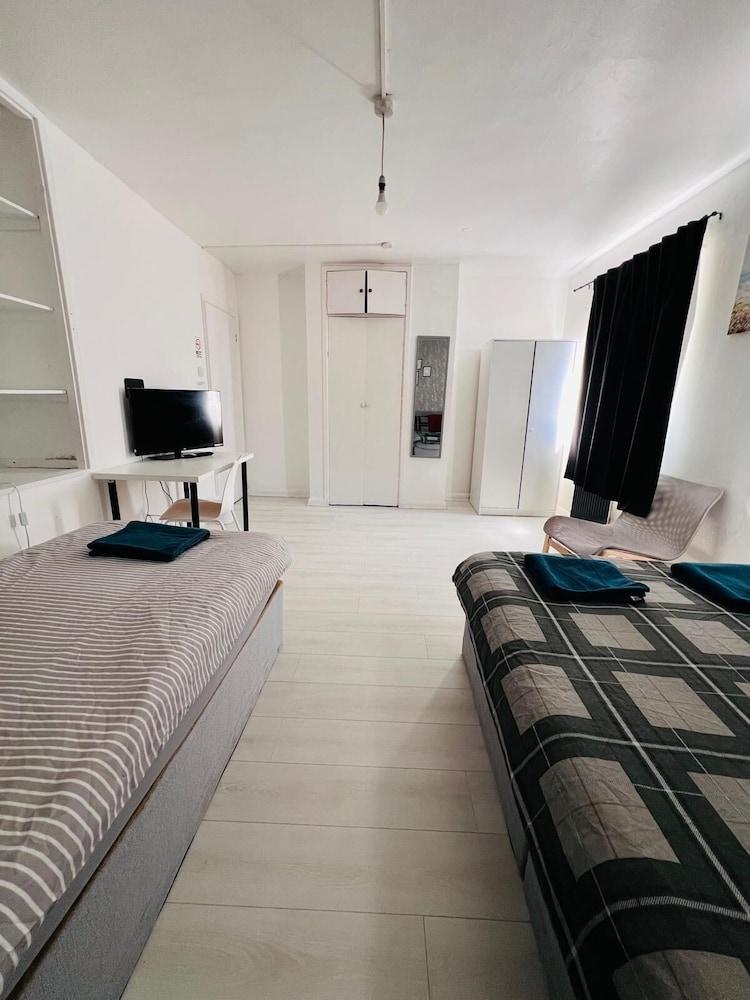 Nest And Limited