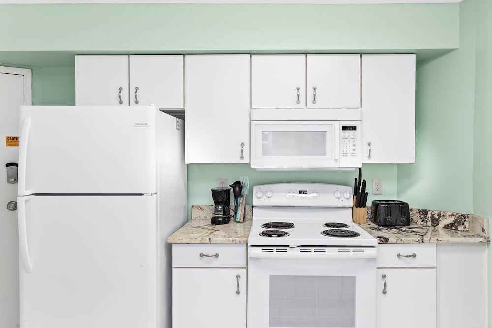 Harbor Place 206