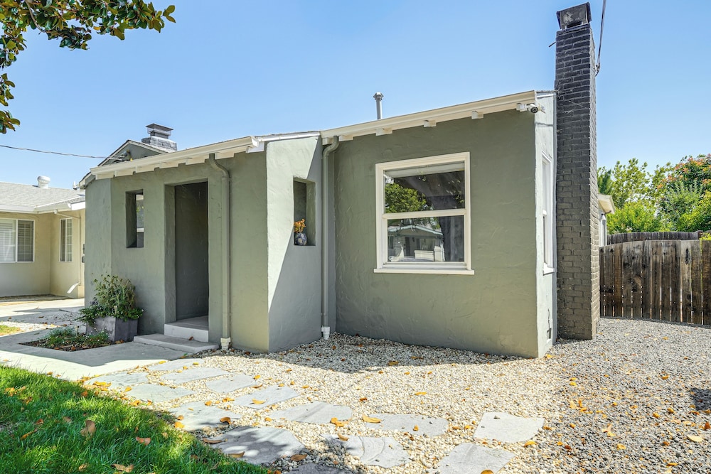 Walk to Dtwn San Jose & Sjsu: Charming + Cozy Gem!