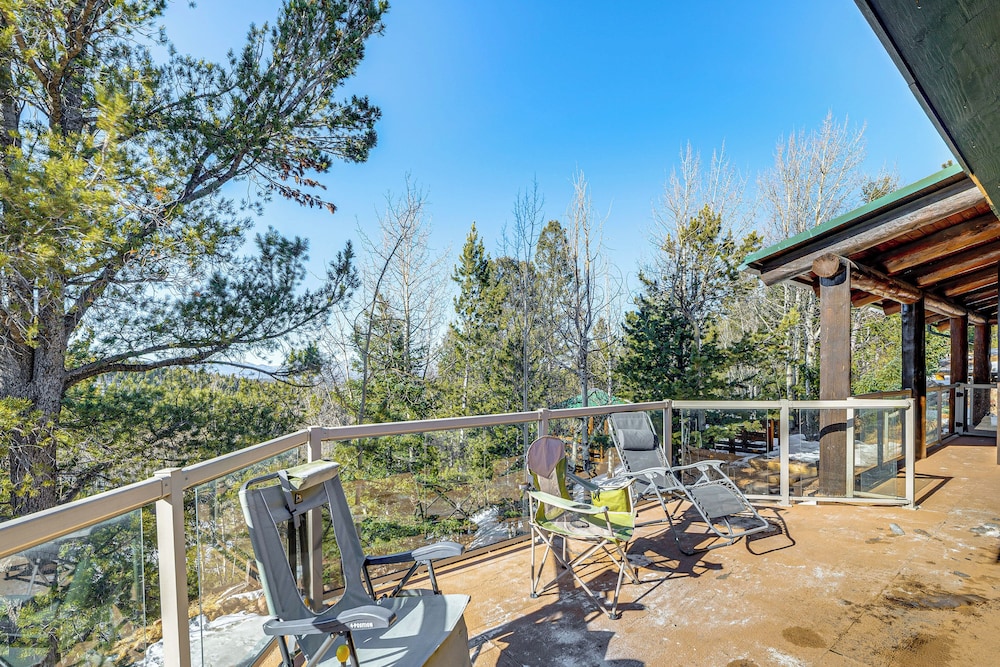 Private Fishing Pond: Mtn-view Home in Florissant!
