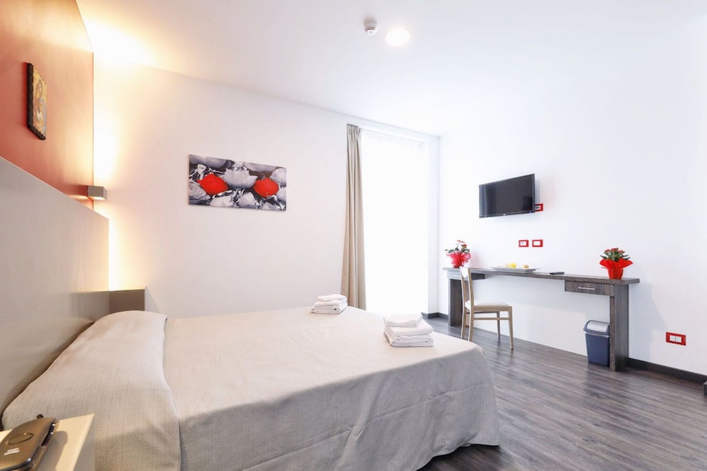 Vatican Area - Hotel Holiday Rooms