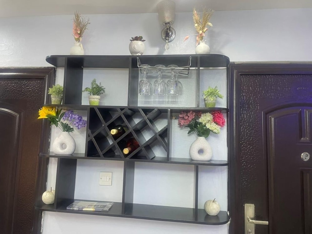 Muniz Global Apartments