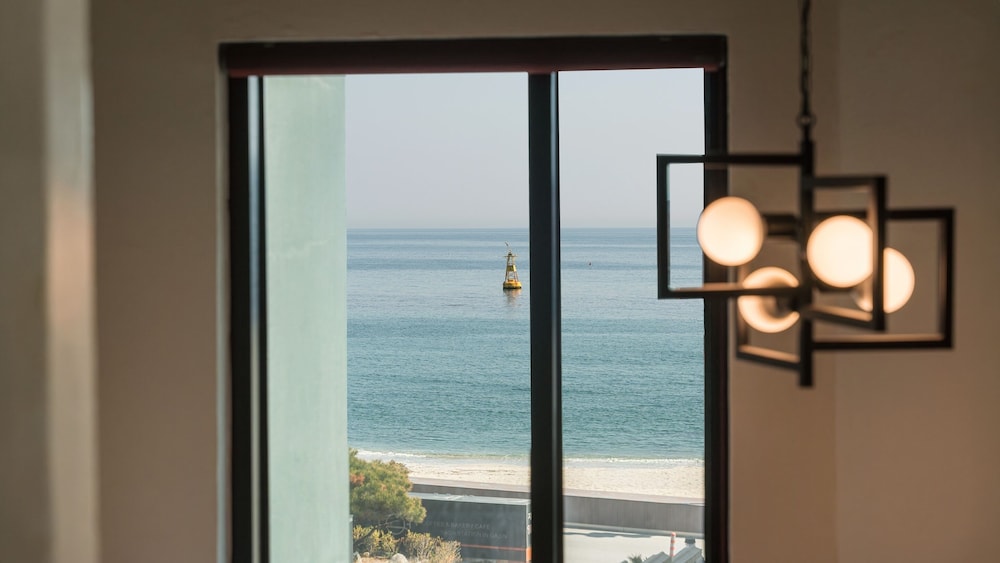 Capella Oceanview Spa Resort Goseong