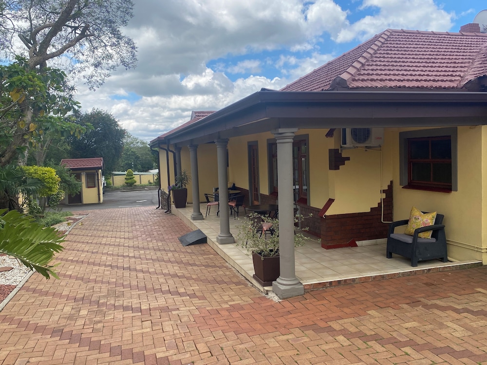 Madlula's Guesthouse