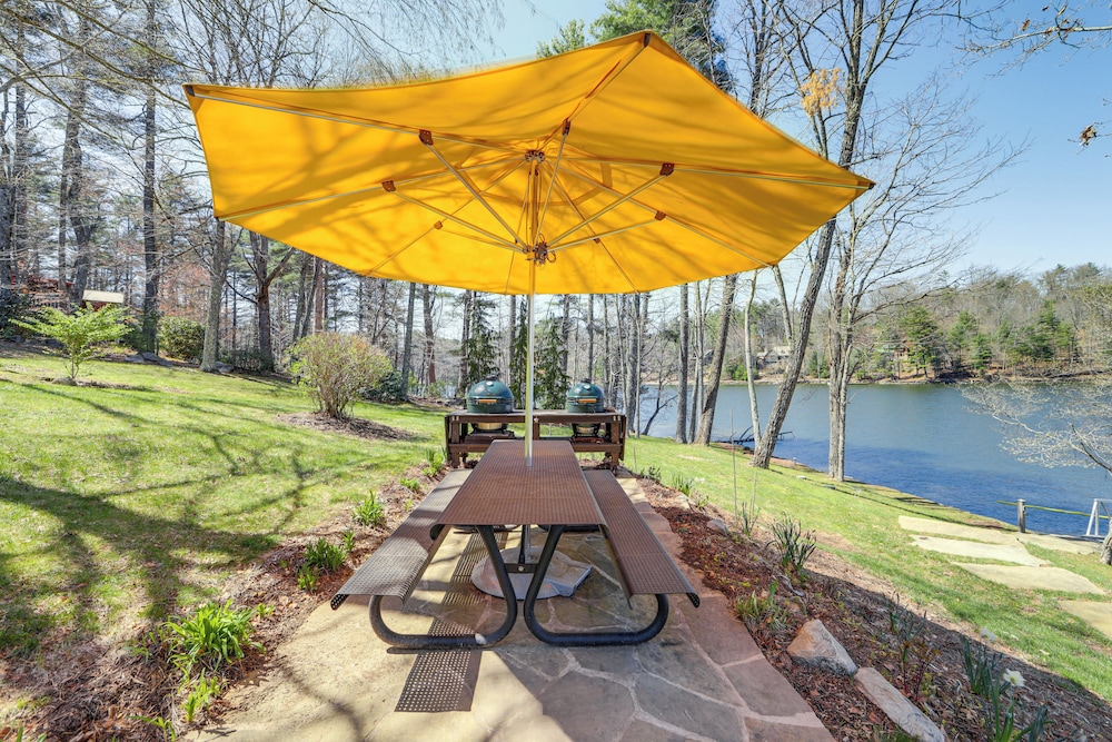 Mtn-view Home on Lake Glenville w/ Dock