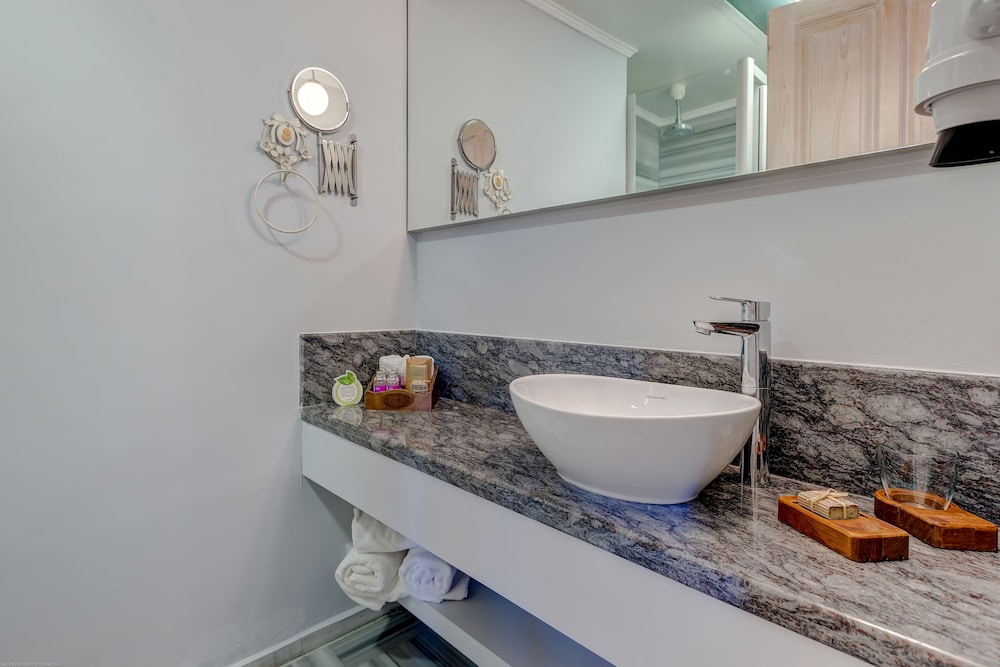 Alaçati Kapari Otel - Özel Sınıf - Image 51