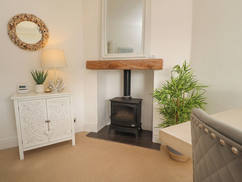 12 Pennystone Road