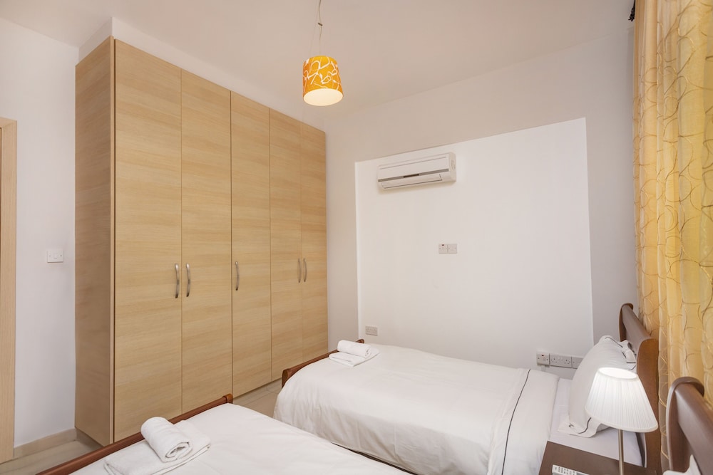 Limassol Vacations - Bay View Gardens Apartments with Pool - Property Image 4