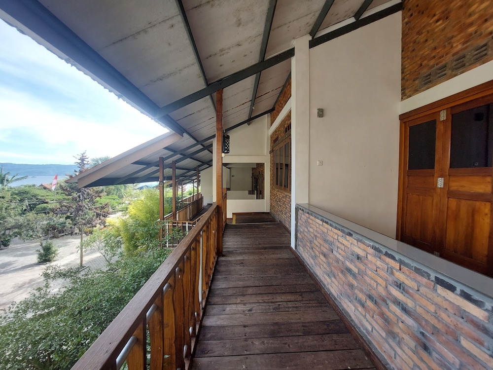 Gondang Sivali Hotel
