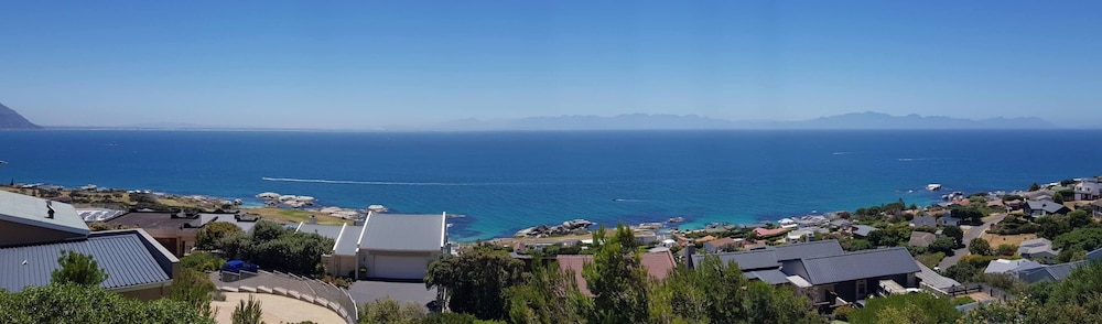 Seascape, Simon's Town