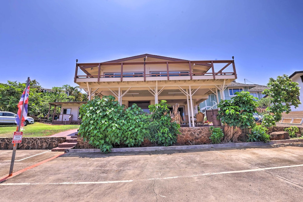 Walk to Beach: Koloa Getaway w/ Ocean Views view 4
