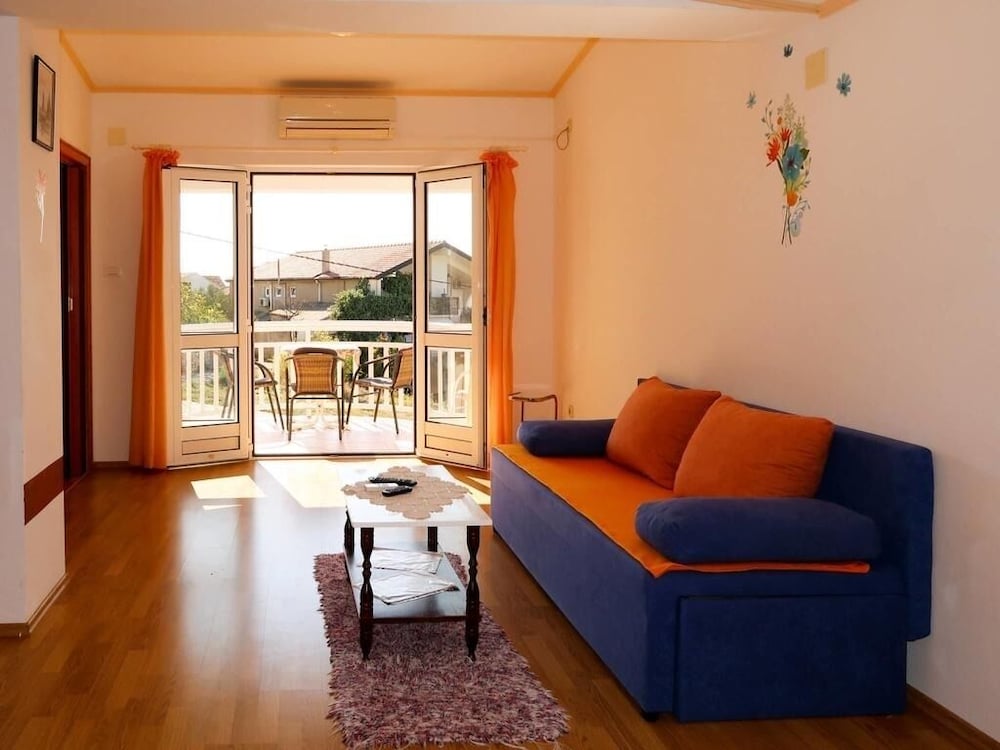 Biljana - 150m From Beach - A4