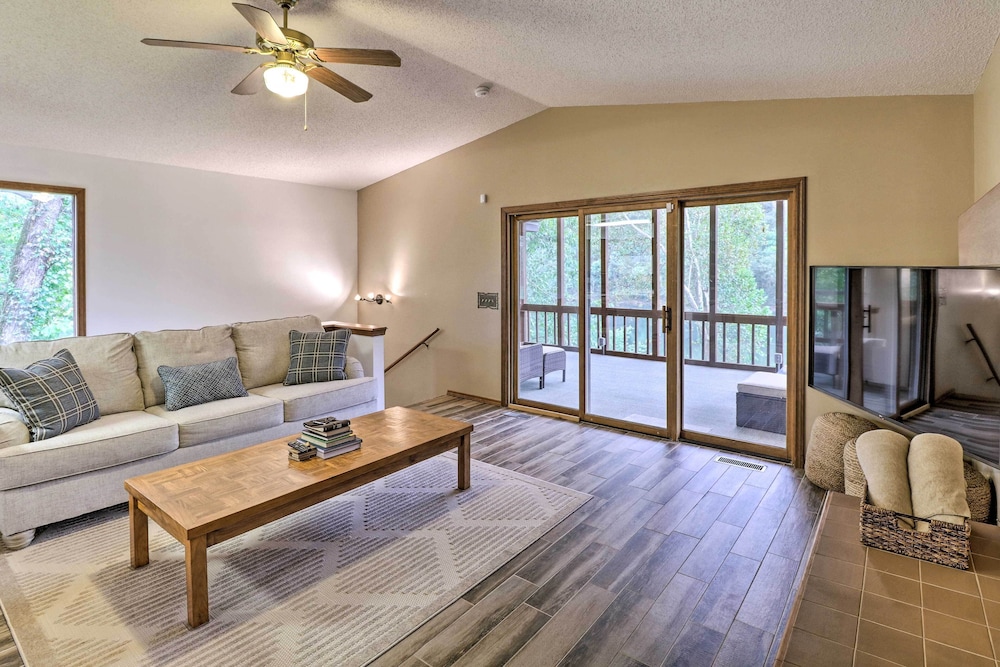 Private Riverfront Home on the White River! view 2