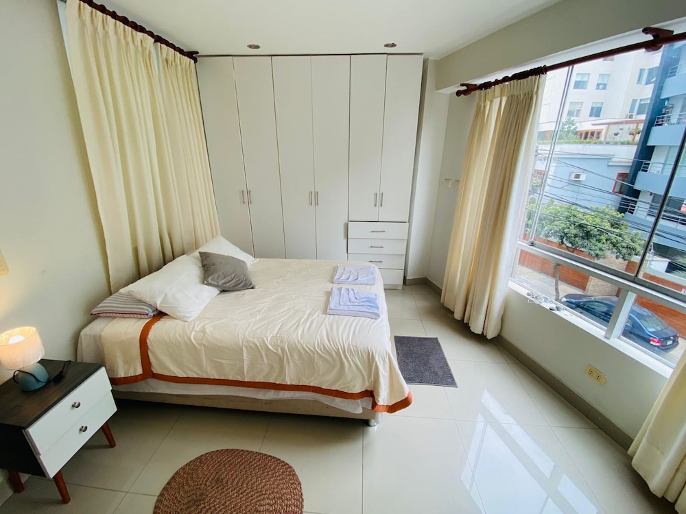 Refined 3BR Duplex with Ocean Charm