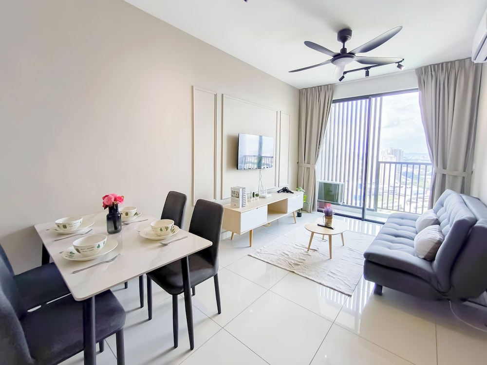Edumetro by Manhattan Group
