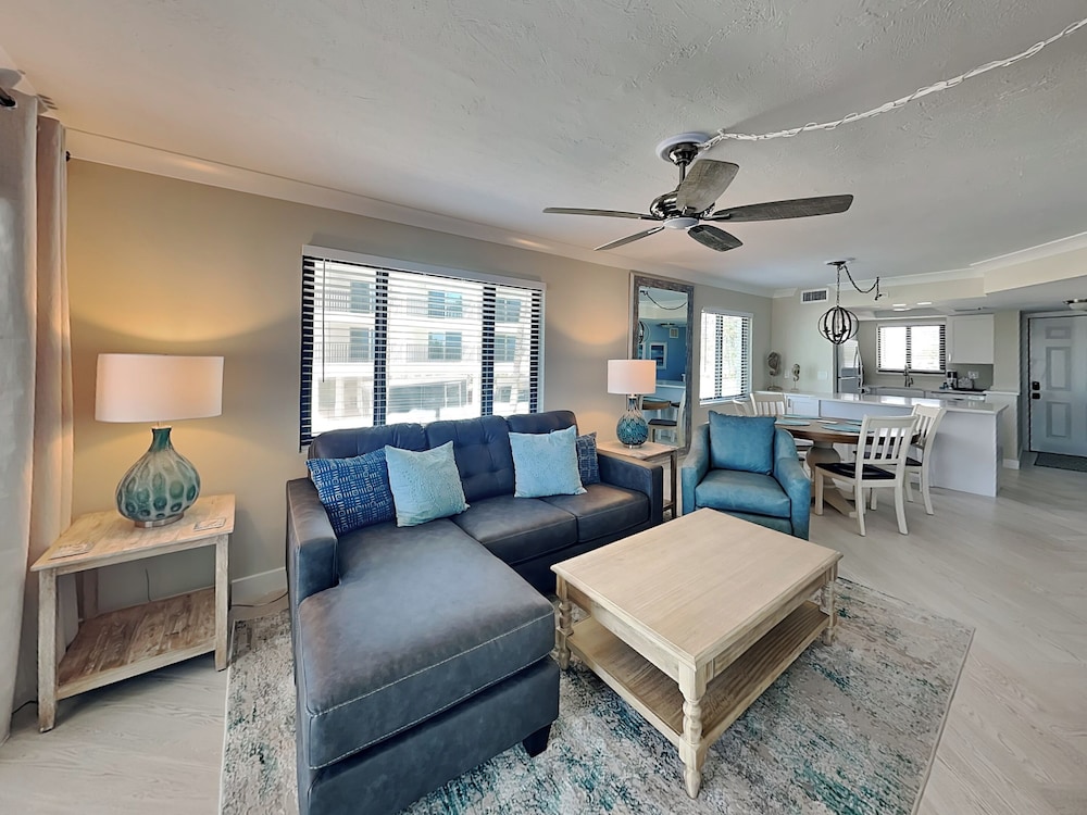 Seaside 1 by Distinctive Beach Rentals
