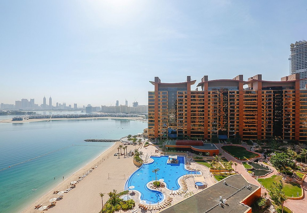 Kennedy Towers - Tiara Diamond