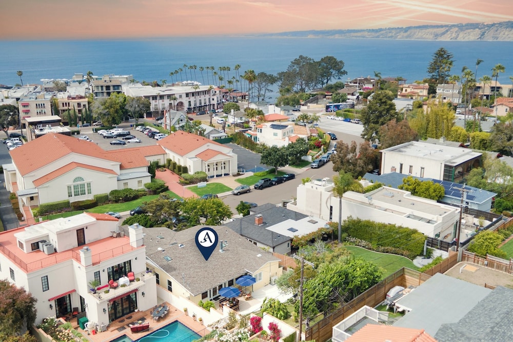La Jolla Living by Avantstay A+ Location Private Backyard Lounge