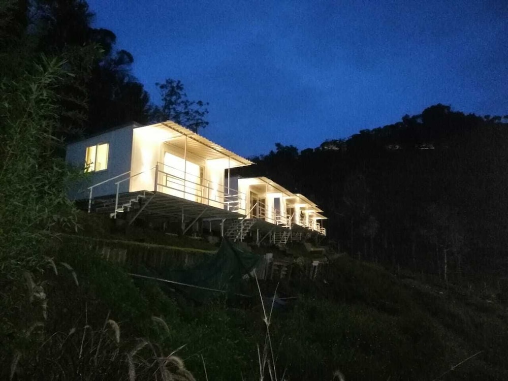 Chow Chow Valley Resorts view 3