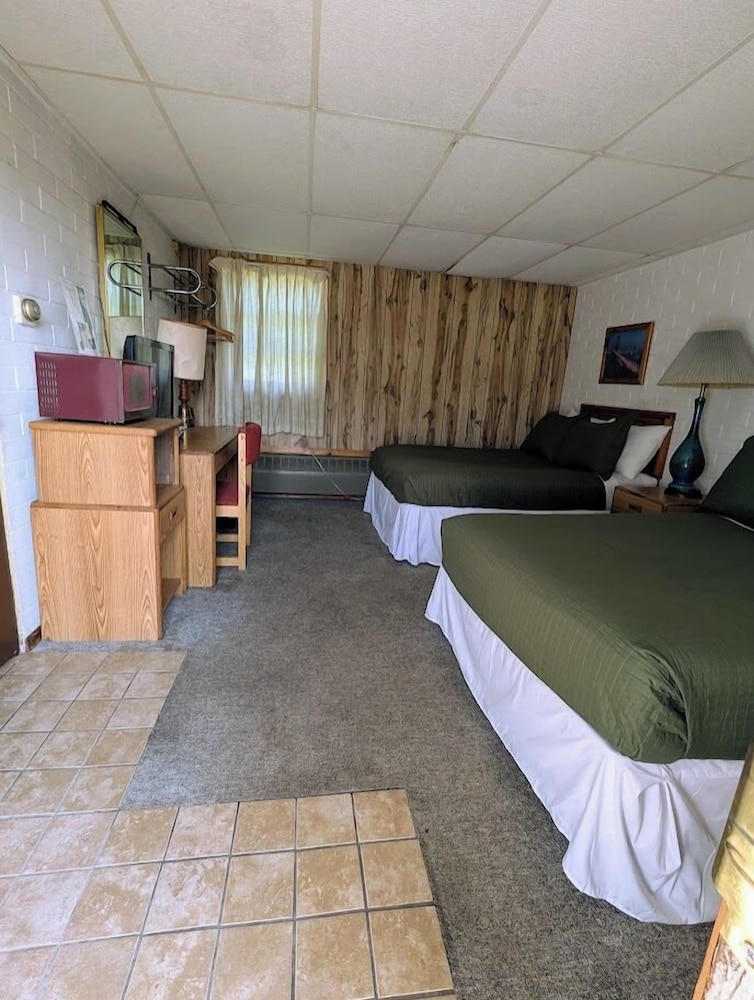 Cool City Motel