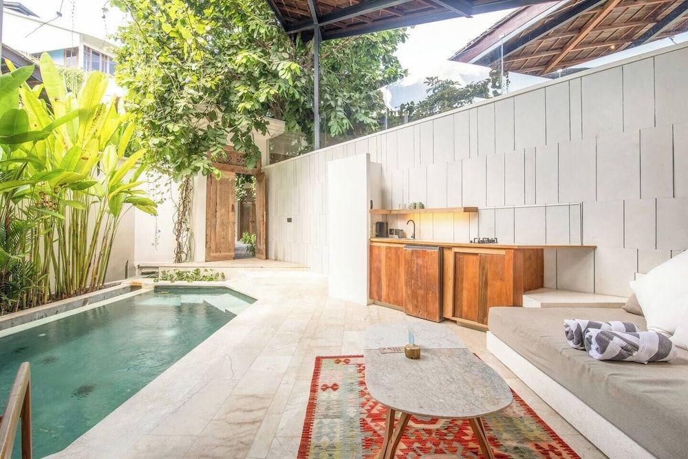 Stunning 1-br Villa With Pool, Echo Beach 4mins