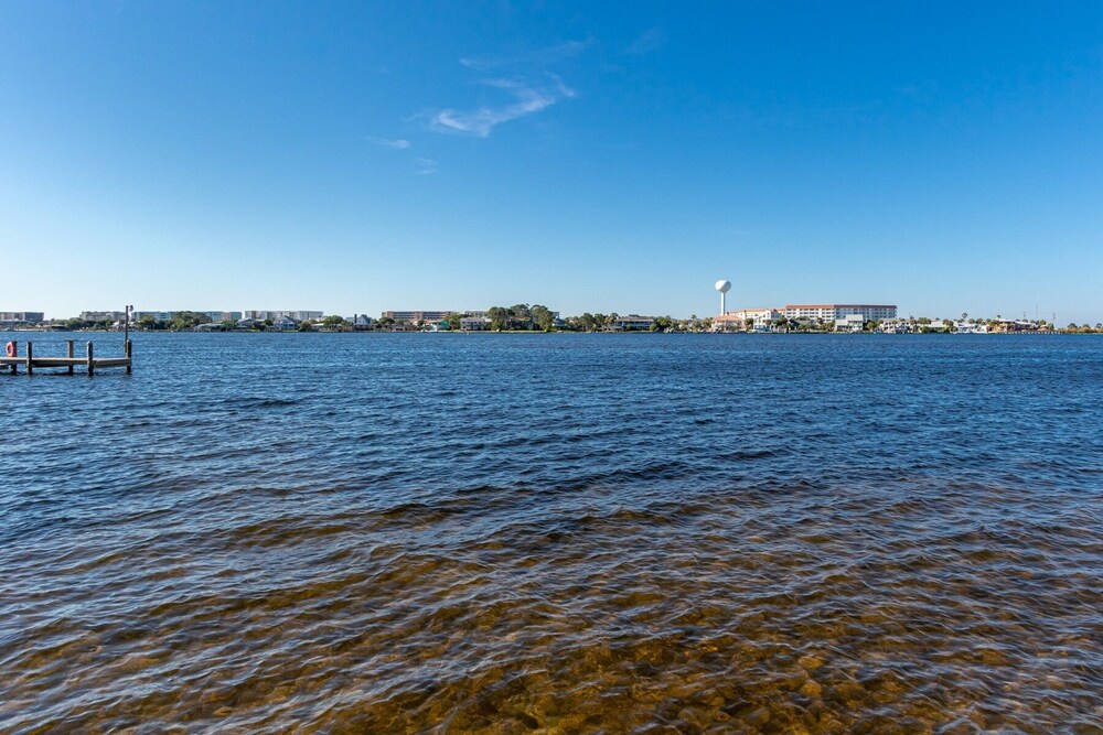 Sea Palm 2b 2 Bedroom Condo